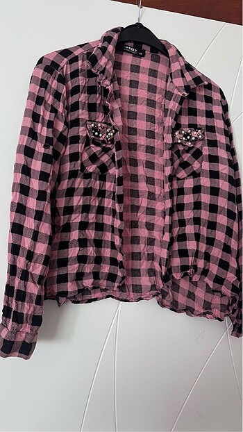 Diğer İnci detaylı pembe gömlek