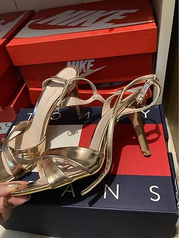 37 Beden camel Renk forever new topuklu