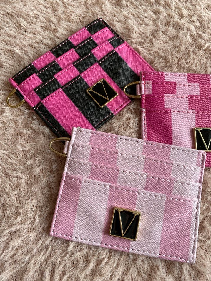 Kadın Victoria Secret Kartlık - Görsel 2