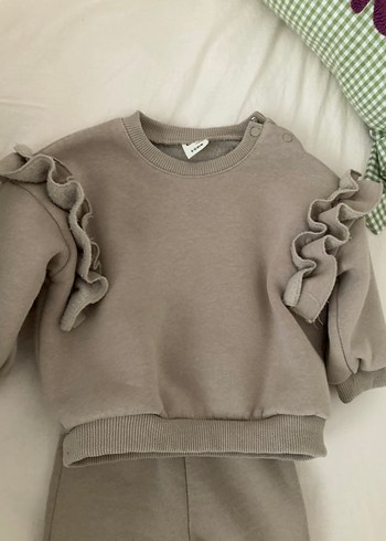 Gri Fırfırlı Bebek Kız Takımı - Görsel 2