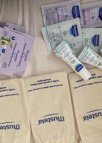 Mustela Vitamin Bariyer Krem Şampuan Seti - Görsel 4