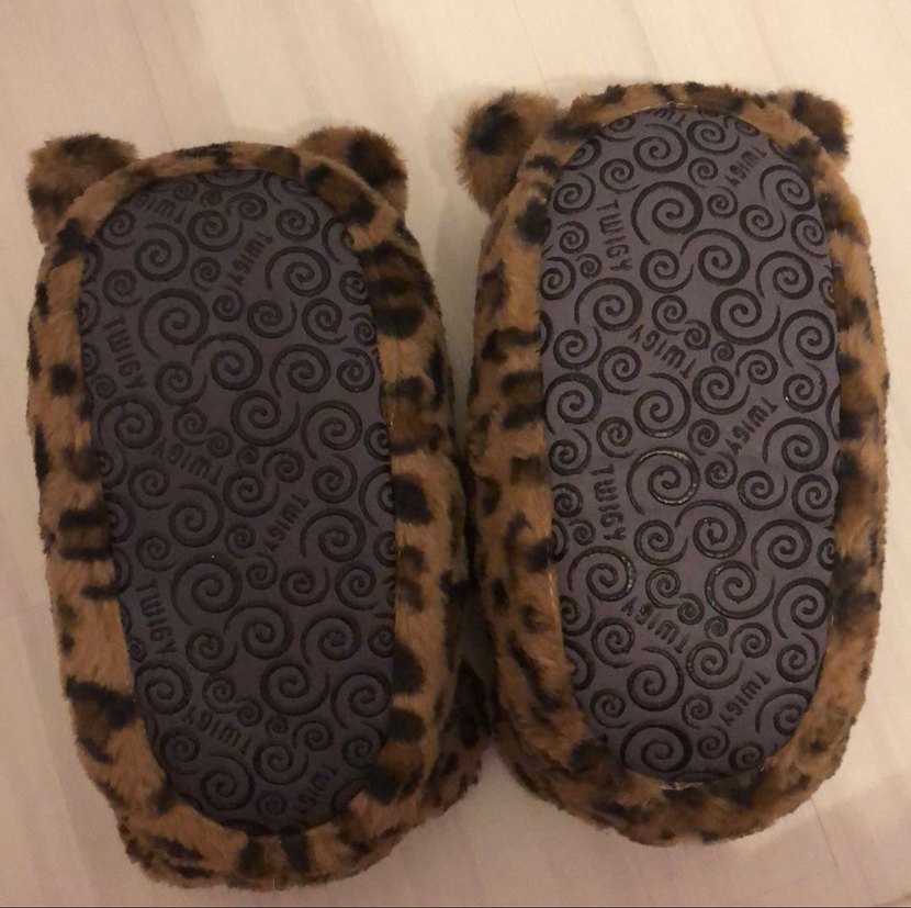 Kızlar için Kahverengi Leopar Desenli Sıcak Terlik - Görsel 2