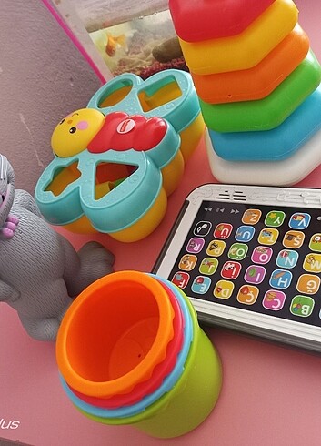 Fisher Price Eğitici oyuncaklar 