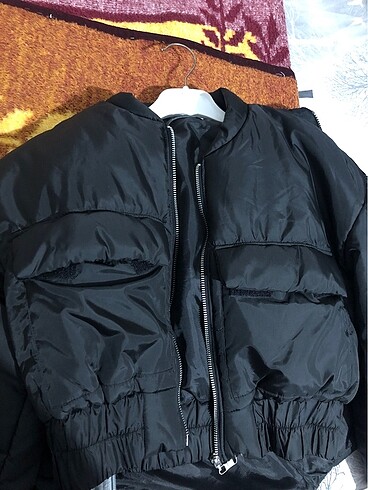Trendyol & Milla Siyah crop bomber ceket
