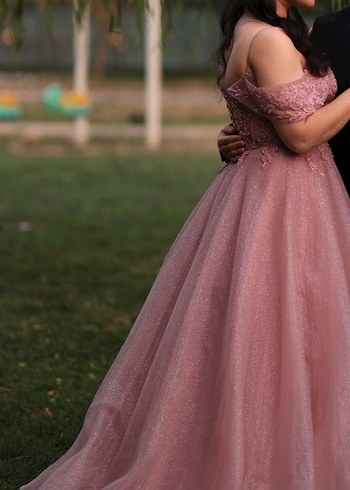 44 Beden pembe Renk Pembe Nişan Elbisesi ve Taç