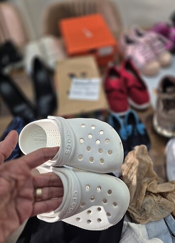 Crocks 
