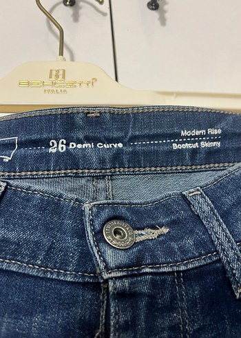 Levis düşük bel pantolon - Görsel 2