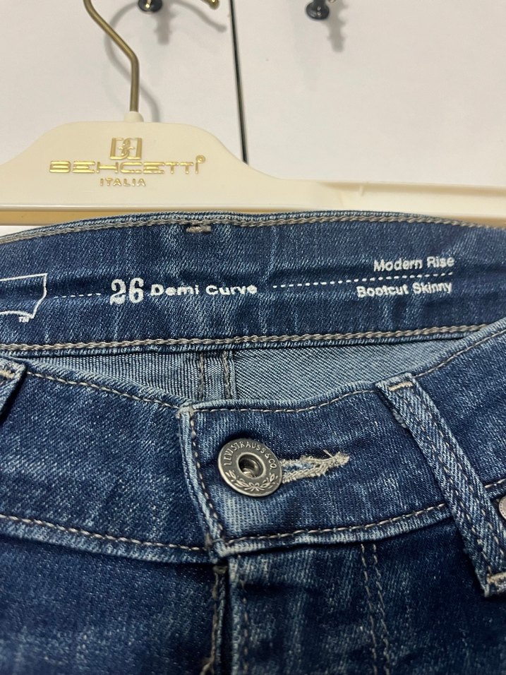 Levis düşük bel pantolon - Görsel 2