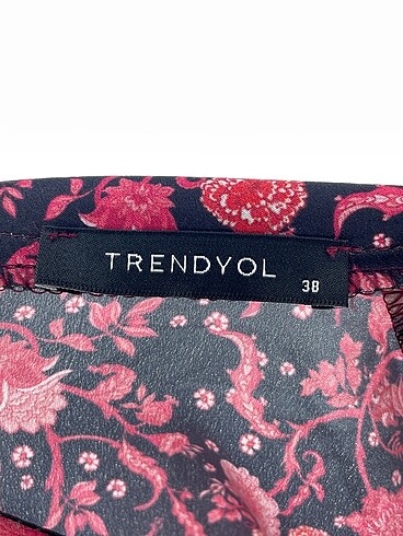 38 Beden çeşitli Renk Trendyol & Milla Uzun Elbise %70 İndirimli.