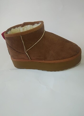 39 Beden camel Renk UGG BOT