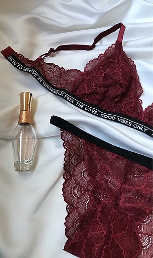 Bralet takım