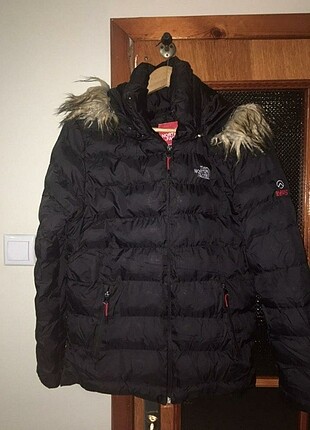The North Face şişme mont