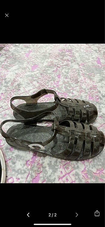 LC Waikiki Bayan sandalet