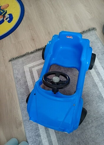 Pedalı araba