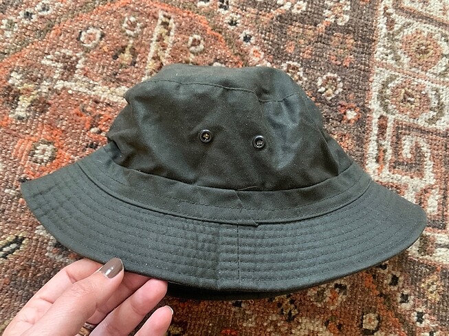 Barbour tarzı şapka