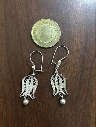 Midyat işi telkari, lale desenli küpe, 925  ayar gümüş, 4,8 gr. - Görsel 2