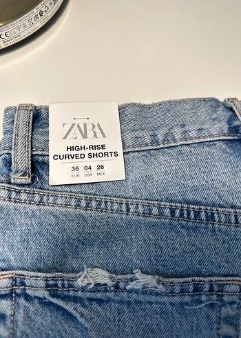 Sıfır etiketli Zara kot şort - Görsel 3