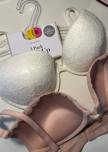 Bej ve Beyaz Dantel Detaylı push up 80B Sütyen etiketli - Görsel 5