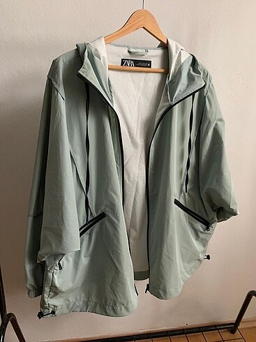Zara Su Yeşili Oversize Spor Mont