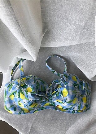Penti bikini üstü 