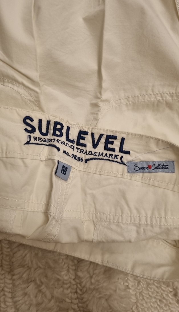 Kadın Beyaz Mini Bol Kesim Pamuklu Şort - Görsel 3