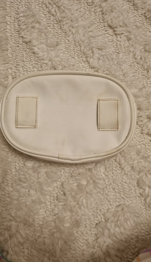 Beyaz Kadın Bel Çantası - Görsel 2