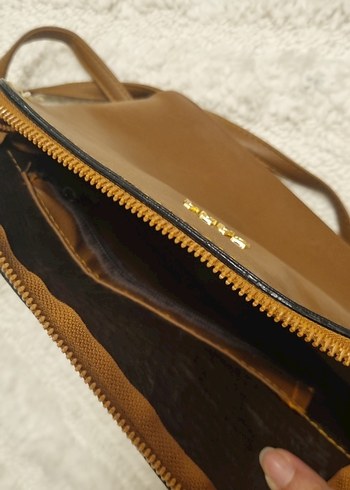 Zara Bej Deri Fermuarlı Kadın Çanta - Görsel 3