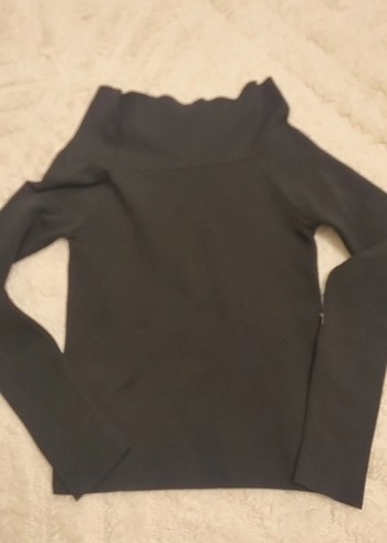 Siyah Omzu açık Bluz - Görsel 2