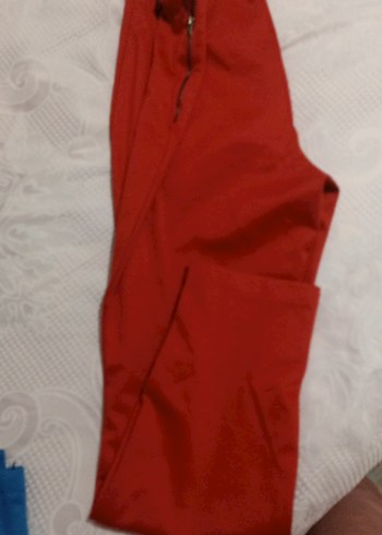 Kırmızı Fermuarlı pantolon - Görsel 3