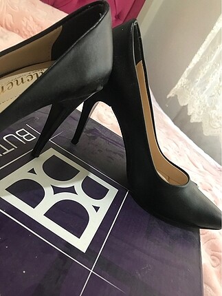 Abiye Stiletto