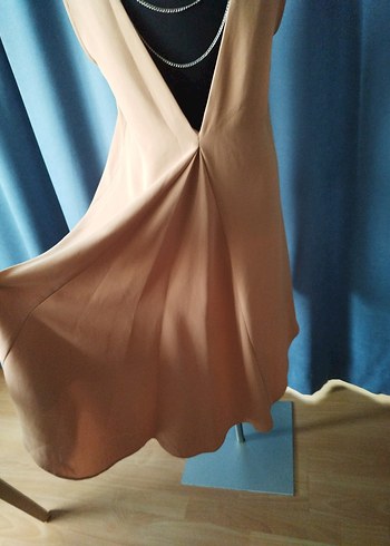 Roman Sırt Dekolteli Elbise - Görsel 6