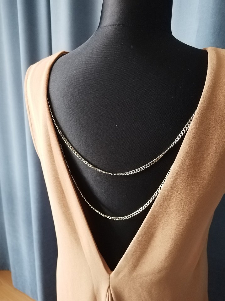 Roman Sırt Dekolteli Elbise - Görsel 2