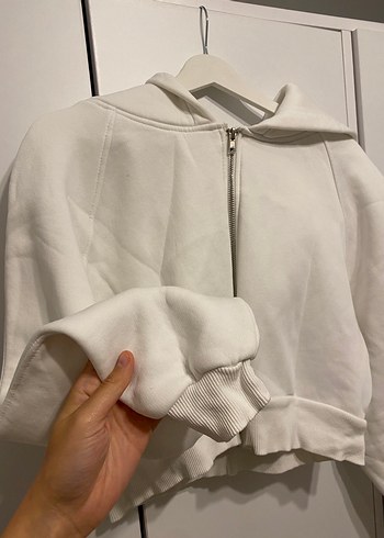 Beyaz Fermuarlı Kadın Sweatshirt - Görsel 3
