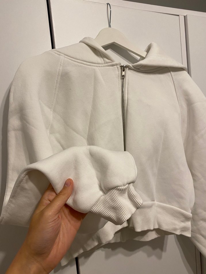 Beyaz Fermuarlı Kadın Sweatshirt - Görsel 3