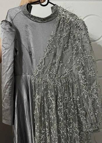 Gri Nakışlı Uzun Kollu Kadın Abiye Elbise - Görsel 2