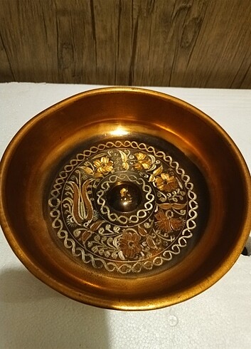 Bakır hamam tası çiçek lale desenli 
