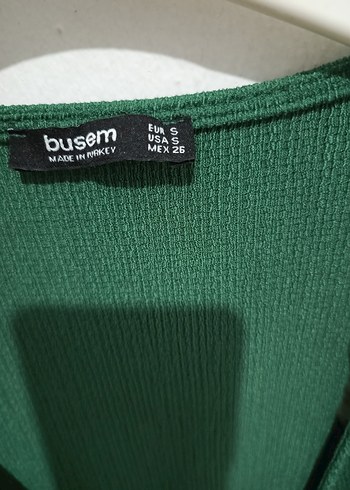 s Beden Kemerli Kısa Yeşil V Yaka Elbise