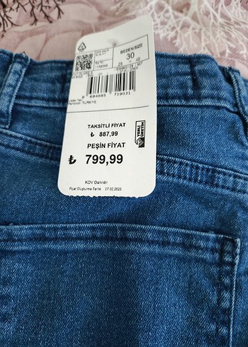 30 Beden mavi Renk Kadın Kısa Mini Flare Kot Pantolon