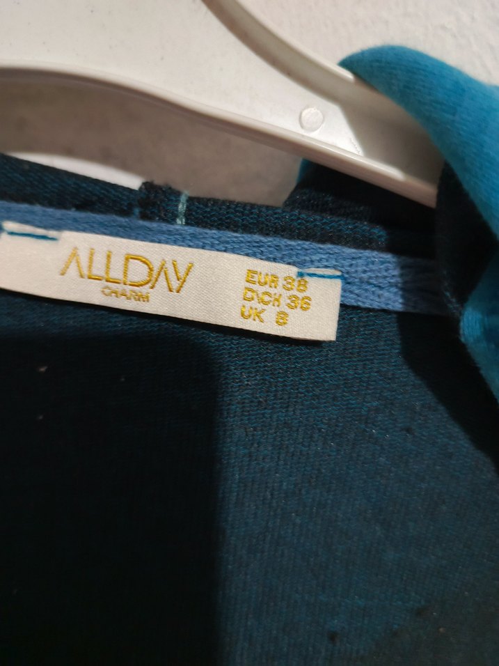 Kadın Mavi Uzun Kapüşonlu Günlük Hırka - Görsel 2