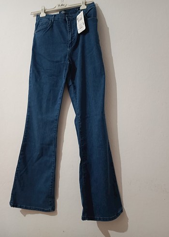 30 Beden LCW Eco Mavi Kadın Denim Pantolon