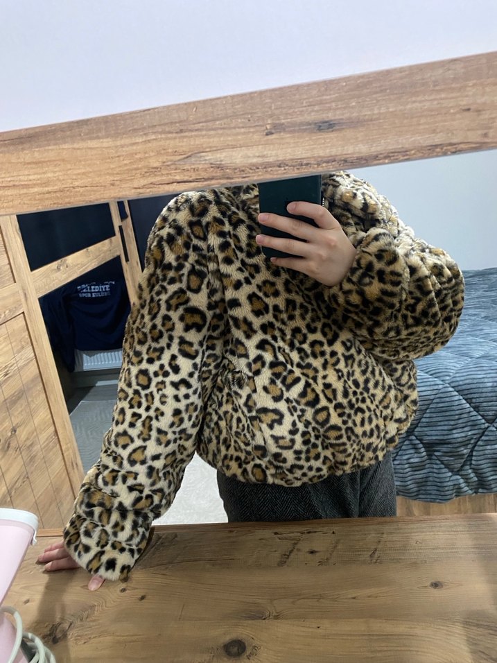 Leopar Desenli Suni Kürk Midi Ceket - Görsel 4