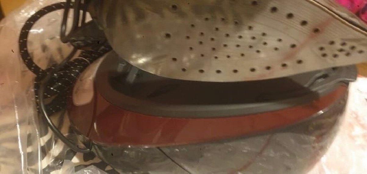 Tefal Pro Express Protect  GV9230 Model Bordo Profesyonel Ütü - Görsel 4