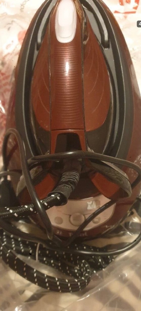 Tefal Pro Express Protect  GV9230 Model Bordo Profesyonel Ütü - Görsel 3