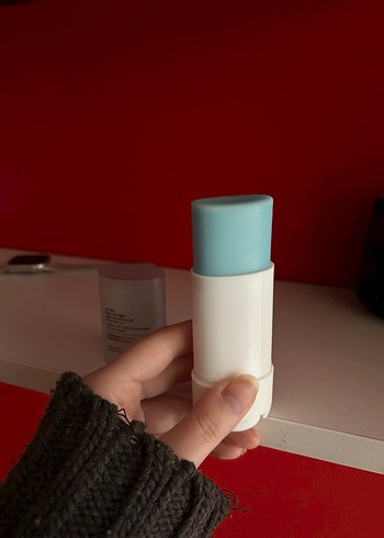 Skin1004 Centella Hyalu-Cica Güneş Stick SPF50+ - Görsel 2