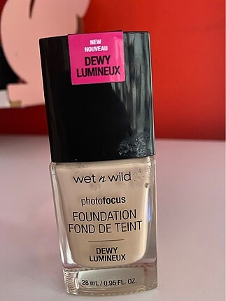 Wet n Wild Photofocus Dewy Lumıneux Fondoten