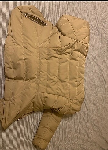 Zara mont