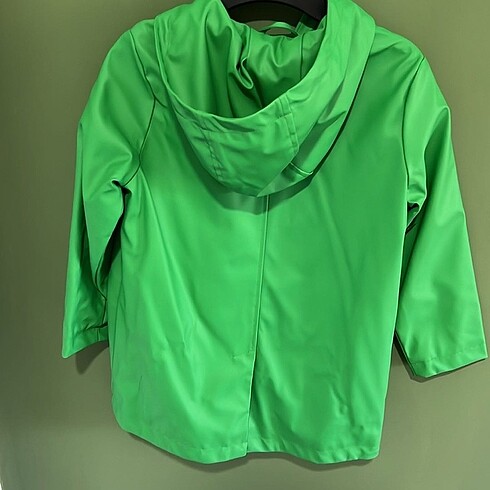 Zara yağmurluk - Görsel 5