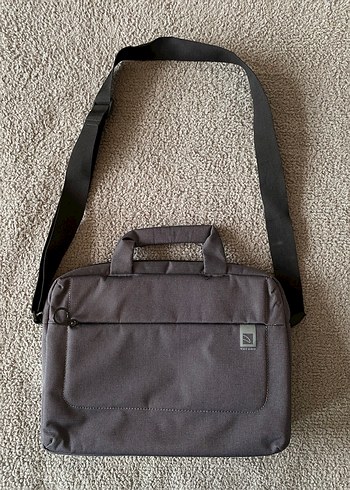 Tucano Unisex Laptop Notebook Omuz Postaci Cantasi Kadin Erkek
