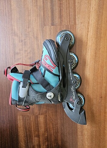 MARLEE PRO marka Kız çocuk paten ve koruyucu takım - Görsel 3