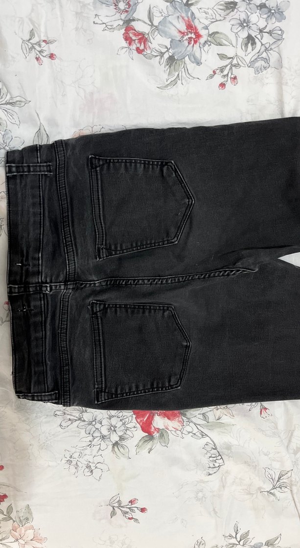 Siyah Dar Kesim bilek boy Kot Pantolon - Görsel 2